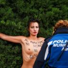 5dda70ef2100007f7e34dddd