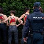 5dda7311250000a318d2e073