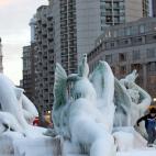 5c8b241d22000033001a6352