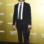 5c8b76bd360000c81a6d2648