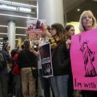 5c8ab00820000045046f8ed2