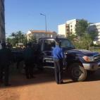 5c8b75b8230000040124c9b6