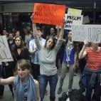 5c8ab00c2400006b054c436f