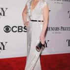 5c8b60402000009d03709a52