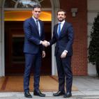 Casado presentará a Sánchez su agenda para “buscar soluciones a los problemas reales de los españoles” derivados del “frenazo económico” y el deterioro del empleo.