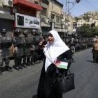 5c8b8316230000dd0424eb9b