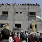 5c8b831a200000430470f2a8