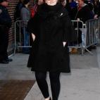 5c8b11ea2400006c05a40484