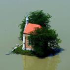 5c8b608a2000004304709b2c