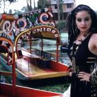 5c8b60ee2000004304709c34