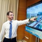 5c8a602e360000c81a6b673b