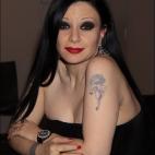 5c8b60f33b000070066d6f66