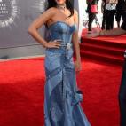 5c8a9f89360000ba1a6bb988