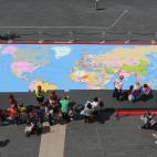 5c8b6122360000a61b6cef43