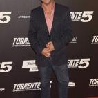 5c8b14632500000d04c9fe4c