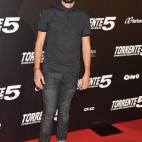 5c8b1464240000f404a409b6