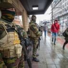 5c8b7ba0230000dd0424d950