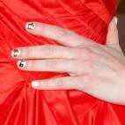 5c8a7b7f2400000a05a321d7