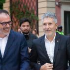 El director de 'El HuffPost', Guillermo Rodr&iacute;guez, y el ministro del Interior, Fernando Grande-Marlaska