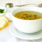 ... agua o infusiones.