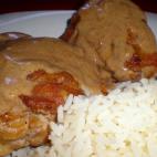 Aunque su nombre suene ex&oacute;tico y complicado solo tardar&aacute;s 35 minutos en hacerlo. De guarnici&oacute;n, qu&eacute; mejor que arroz Brillante Sabroz. Consulta aqu&iacute; los ingredientes que te hacen falta.