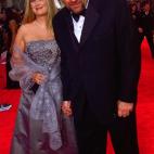 5c8b617f360000e01c6cf078