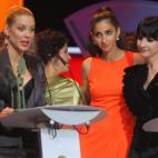 5c8b56de24000093024d3b69