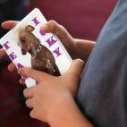 5c8aa604360000c81a6bcb23