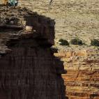 5c8b621f2500000704ca87a1