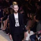 5c8b705f360000c81a6d157c