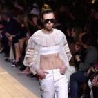 5c8b70602400006c05a4b7bc