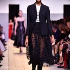 5c8b7063230000dd0424bbd2