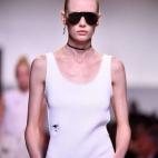 5c8b706d240000f404a4b7ea