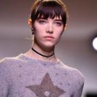 5c8b7072360000ba1a6d15be