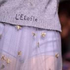 5c8b7073360000a61b6d15c0