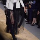 5c8b7078200000430470c37d