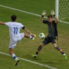 5c8b62f4240000f7054d5948