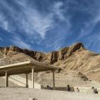 5c8aa47e2400000a05a364a0