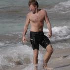 5c8b62af2400006d054d58d8