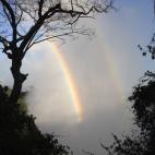 5c8b2350240000f404a43067