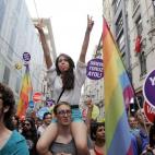 5c8ab0372300005400e6fb99