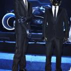 5c8b77582400000a05a4caa4