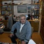 5c8ab2f8250000bd0581937d