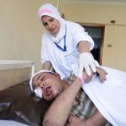 5c8ae983240000f404a3e47a