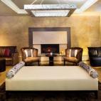 5c8b2cfa20000045047053f0