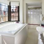 5c8b2cfc3b000070066d2780