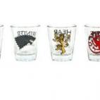 Para echarte un traguito de Jagger a la salud de Jon Nieve.