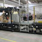 Cada caja vuelve a ser pesada antes de abandonar el almacén.