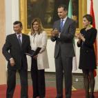 5c8b5faf2300005300e8082f