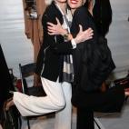 5c8acb7e250000520681c340